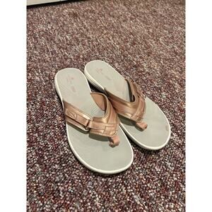 CLARKS BREEZE SEA LIGHTWEIGHT Comfort FLIP-FLOP Sandals Slip On Shoe Sze  9
